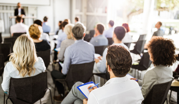 Preview image for training Brennpunkte Betriebsverfassungsrecht für Arbeitgeber:innen